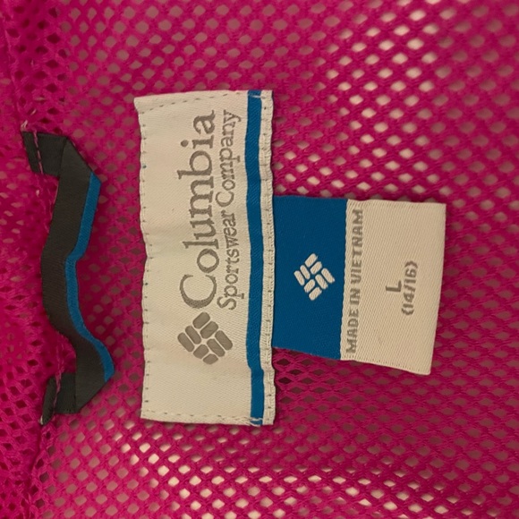 Columbia rain jacket. Like new. Adjustable hood. Vents. - Picture 3 of 3